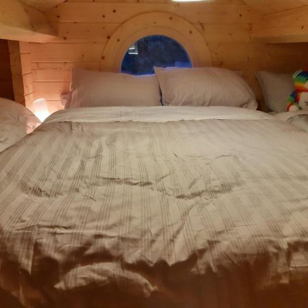 Springbank Cabin Insch ภายนอก รูปภาพ