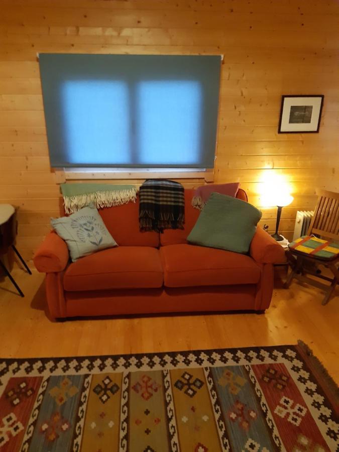 Springbank Cabin Insch ภายนอก รูปภาพ