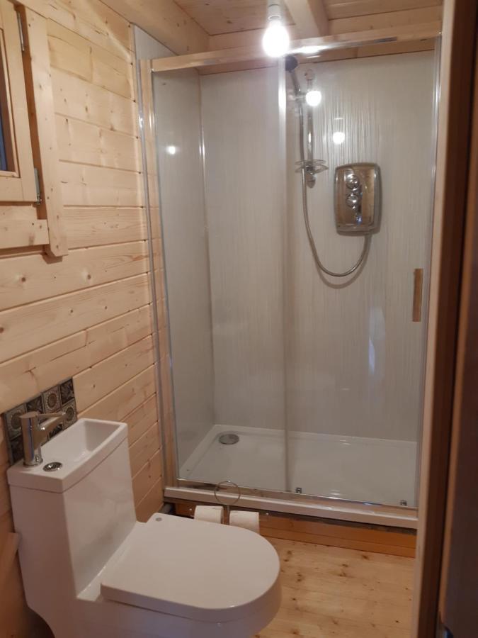 Springbank Cabin Insch ภายนอก รูปภาพ